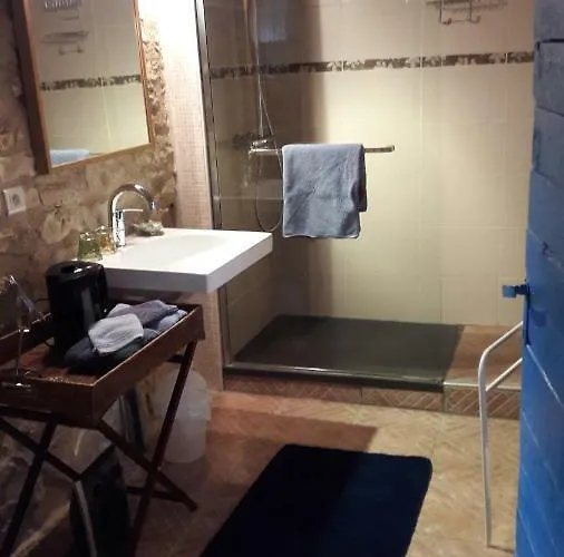 Les Vitarelles En Quercy Panzió Berganty