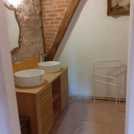 Les Vitarelles En Quercy Berganty